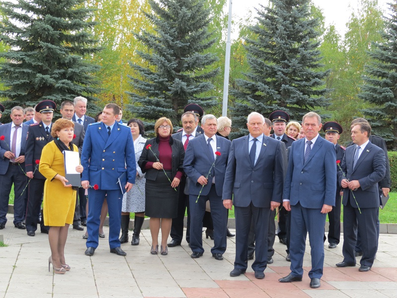 В Октябрьском депутаты обсудили исполнение закона о народных дружинах