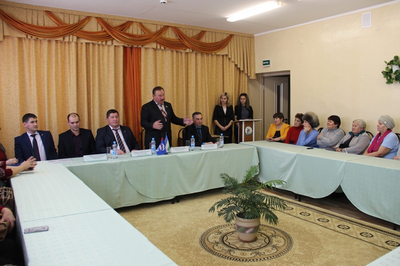 Депутат Государственного Собрания Булат Юмадилов совершил рабочую поездку в Агидель и Калтасинский район
