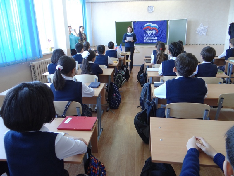 19 школа элиста. Классическая гимназия элиста. Элистинская классическая гимназия. Элистинская классическая гимназия элиста. 3 школа элиста.