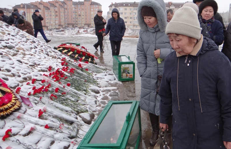 Депортация калмыцкого народа. 28 Декабря депортация Калмыков. День памяти жертв депортации калмыцкого народа. 28 Декабря день памяти и скорби калмыцкого народа. День памяти жертв калмыцкого народа 28 декабря.