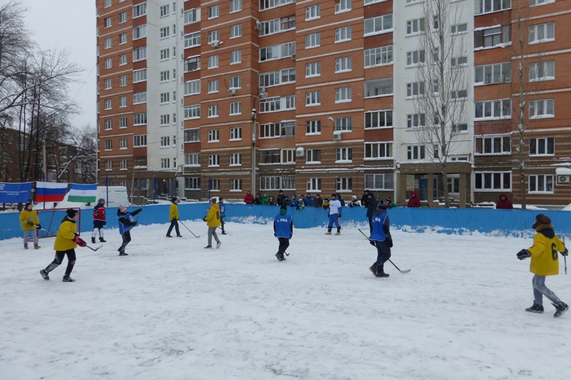 Турнир Орджоникидзевского района Уфы по хоккею в валенках