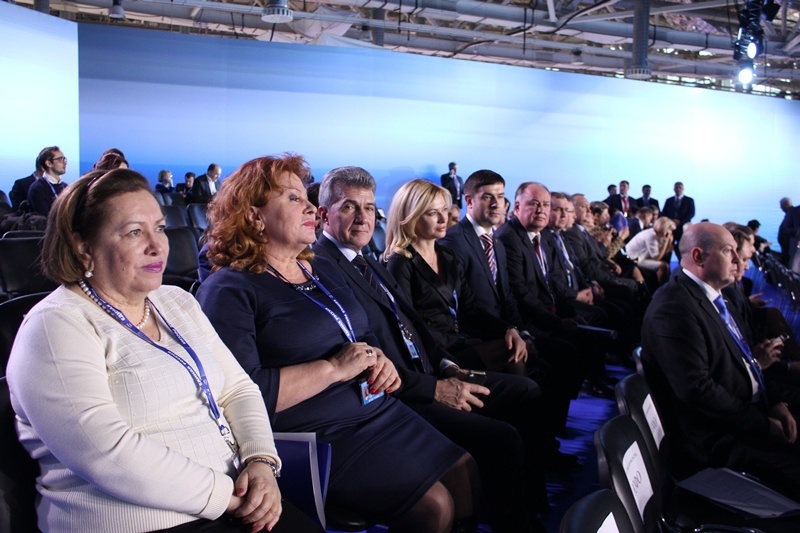 XVI Съезд Партии 2 день