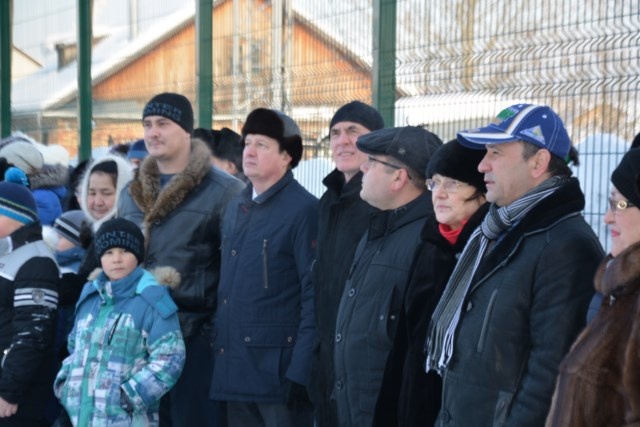 Депутаты приняли участие в торжественном открытии универсальной спортивной площадки в Уфе