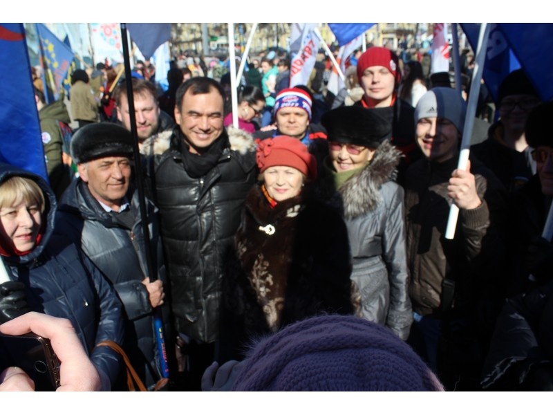 Митинг в честь Дня воссоединения Крыма с Россией