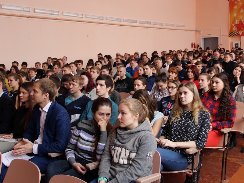 Молодежь перспективы развития. Аграрный колледж Новоалександрово. Владимирский аграрный колледж село Новоалександрово. Перспективы молодежи. Перспективы современной молодежи.