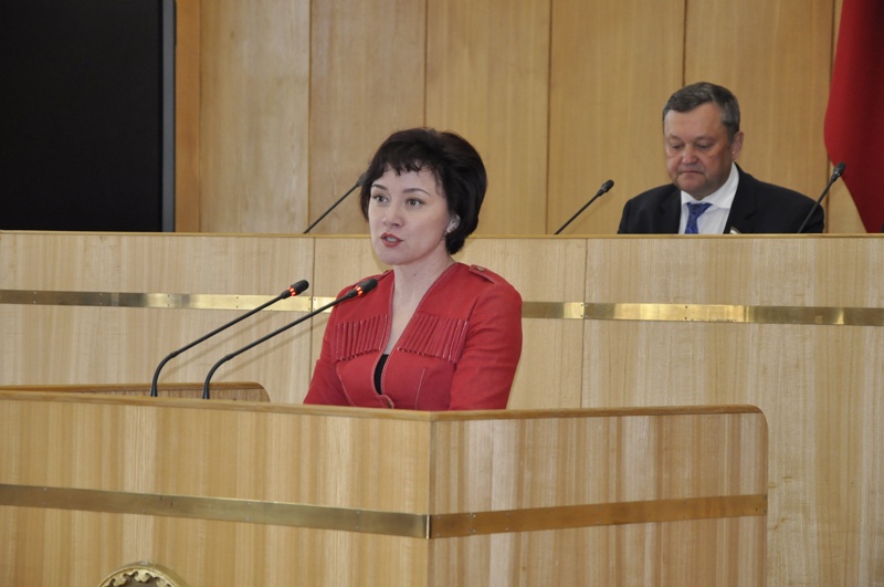 Депутаты Государственного Собрания обсудили с министром образования особенности проведения экзамена в этом году