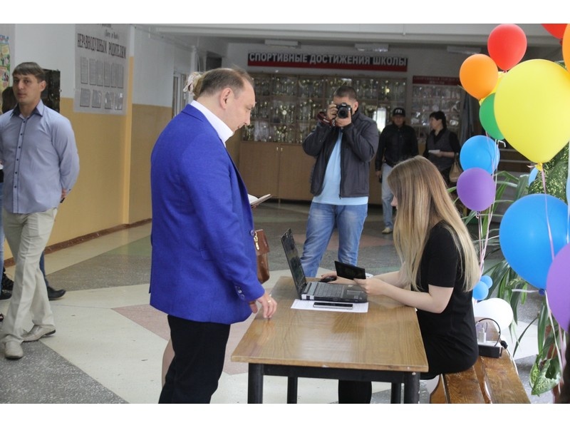 В Усолье-Сибирском открылись счетные участки предварительного голосования