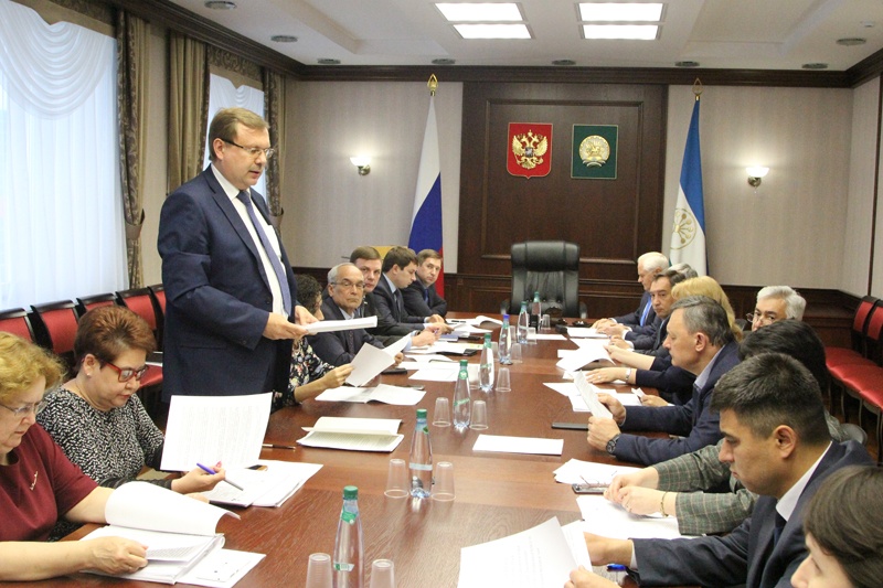 В Государственном Собрании – Курултае Республики Башкортостан состоялось заседание Комитета по государственному строительству, правопорядку и судебным вопросам