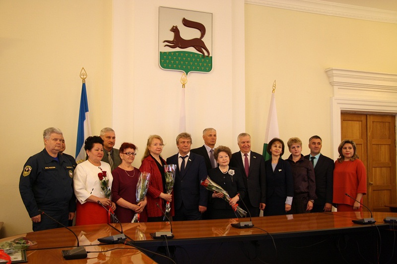 В городском Совете Уфы состоялось торжественное награждение уфимцев за их профессиональные заслуги