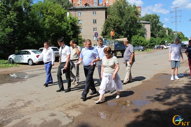 По улице Комсомольской началась реализация проекта «Формирование современной городской среды»