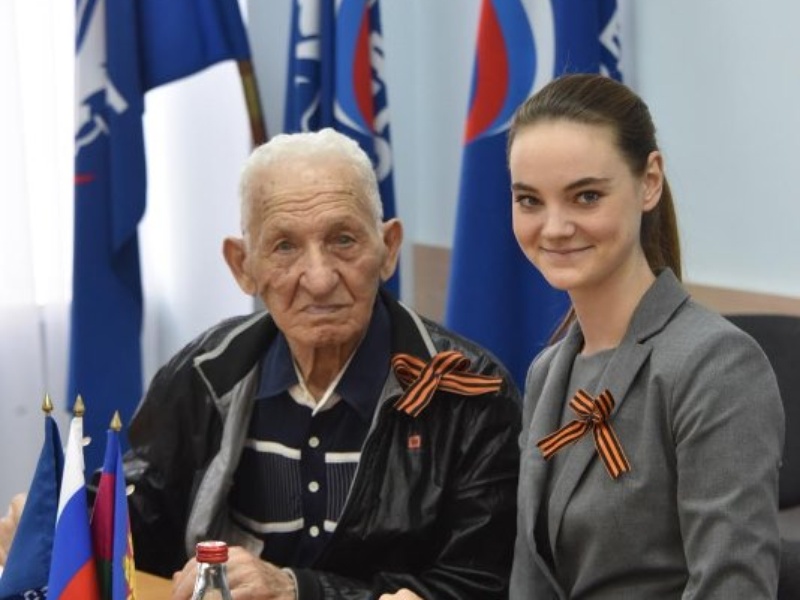 Кубанские единороссы поздравили ветеранов с Днем Победы