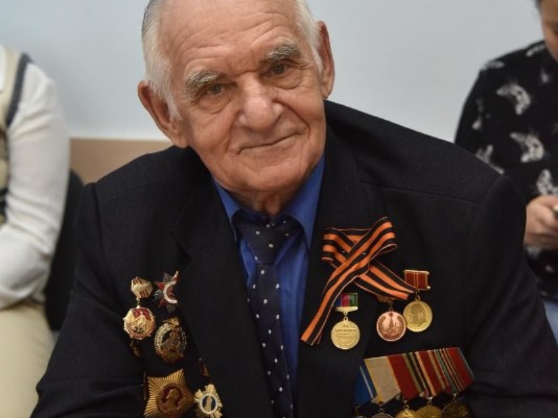 Кубанские единороссы поздравили ветеранов с Днем Победы