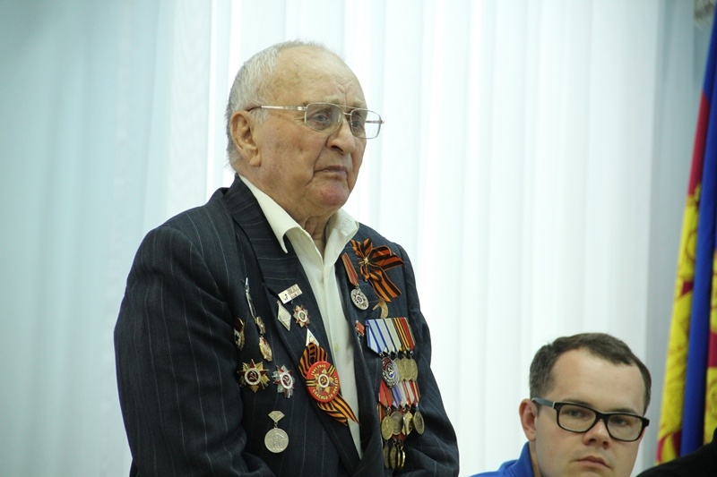 Кубанские единороссы поздравили ветеранов с Днем Победы