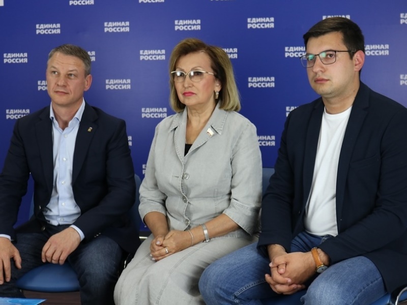 Встреча участников проекта «ПолитСтартап» в режиме ВКС с региональными и федеральными наставниками