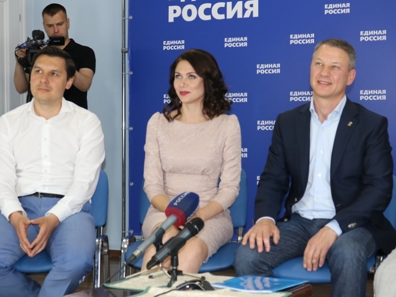 Встреча участников проекта «ПолитСтартап» в режиме ВКС с региональными и федеральными наставниками