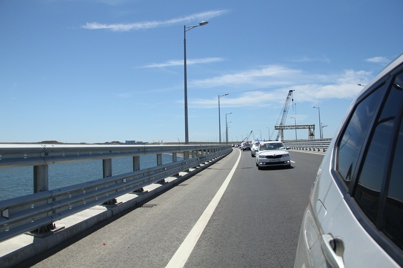 Автопробег по Крымскому мосту