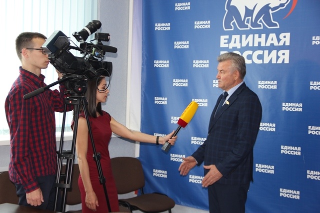 Секретарь регионального отделения Партии Валерий Филимонов провел прием граждан в Региональной общественной приемной Председателя Партии