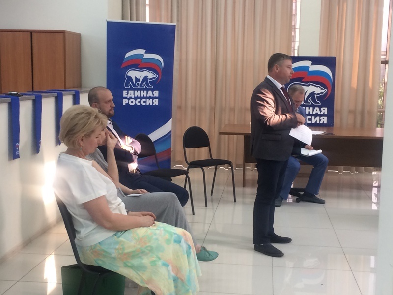 Победители ПГ «Единой России» провели встречи с партактивом в Центральном районе Красноярска