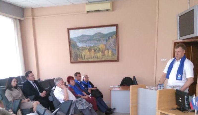 Победители ПГ «Единой России» провели встречи с партактивом в Ленинском районе Красноярска