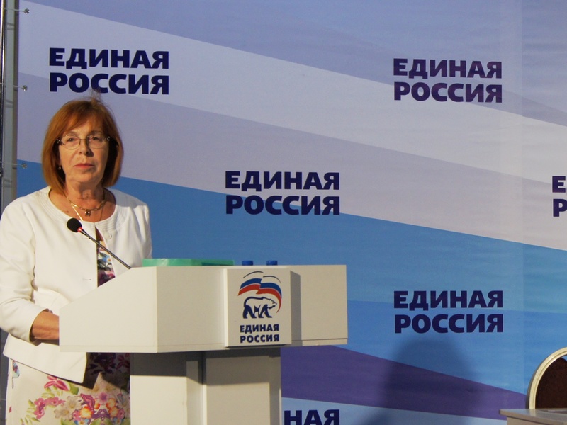 Наталия Фирюлина представила программу «Единой России»  на выборах в городской совет депутатов 