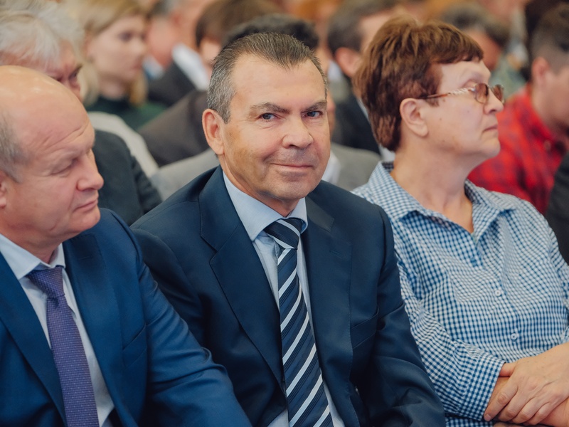 В Красноярске состоялась встреча кандидата в губернаторы Красноярского края Александра Усса со сторонниками
