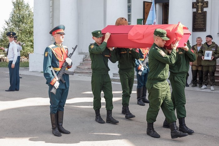Захоронение останков солдат, погибших в годы Великой Отечественной войны