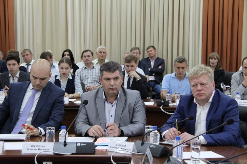 Выездная конференция федерального партийного проекта «Локомотивы роста» состоялась в Научной библиотеке Сибирского Федерального университета в Красноярске