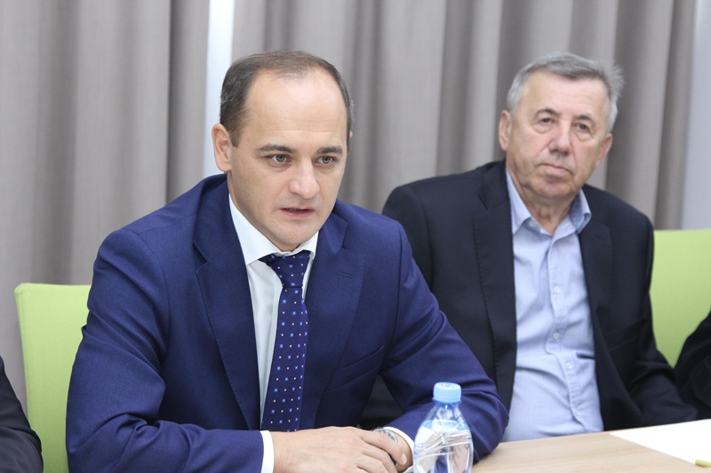 Рустам Ишмухаметов провел встречу с делегацией из Турции
