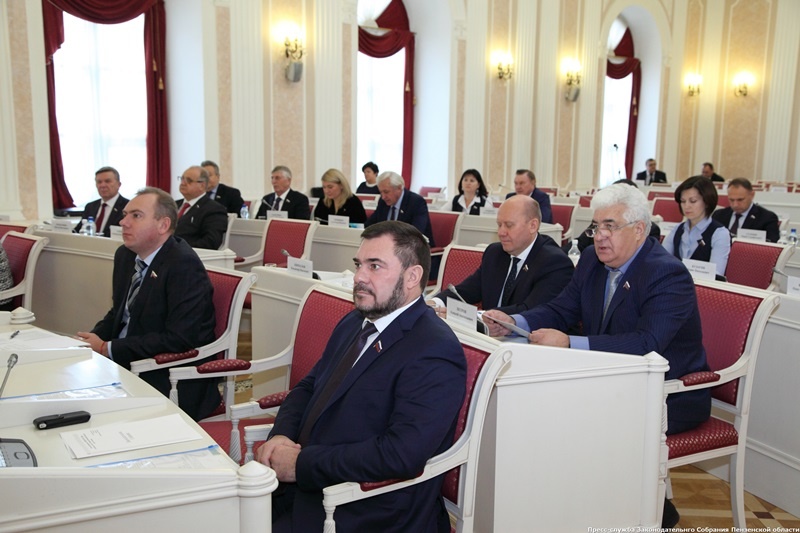 В Законодательном Собрании состоялось четырнадцатое заседание фракции «Единая Россия»