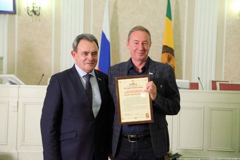 Валерий Лидин поблагодарил журналистов за совместную работу