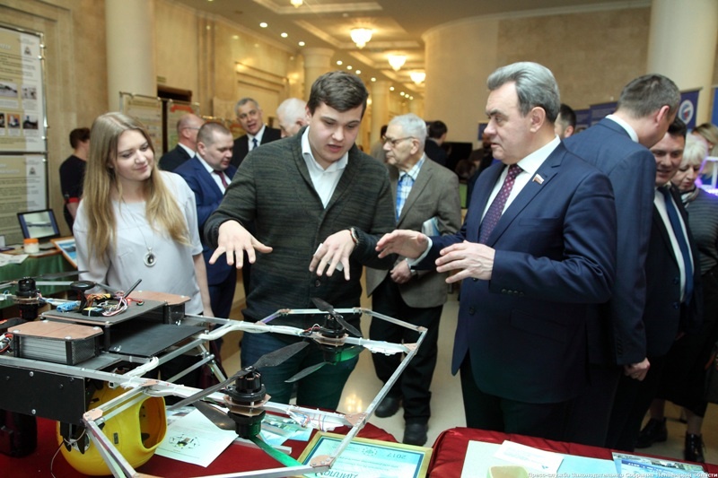 Валерий Лидин отметил заслуги научного сообщества Пензенской области