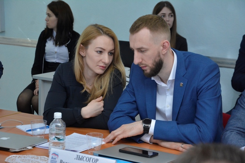 Заседание Межрегионального координационного совета ДФО "Единой России"