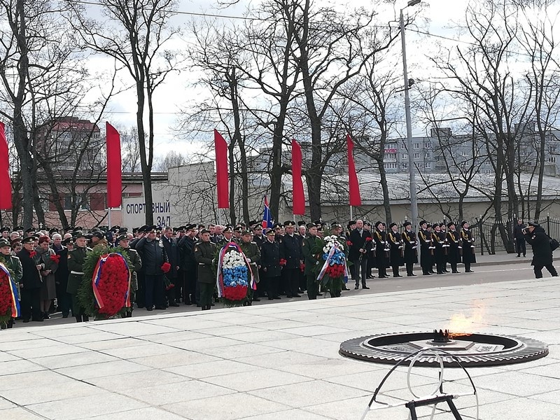 В Калининграде партийцы почтили память советских воинов, погибших во время штурма Кенигсберга