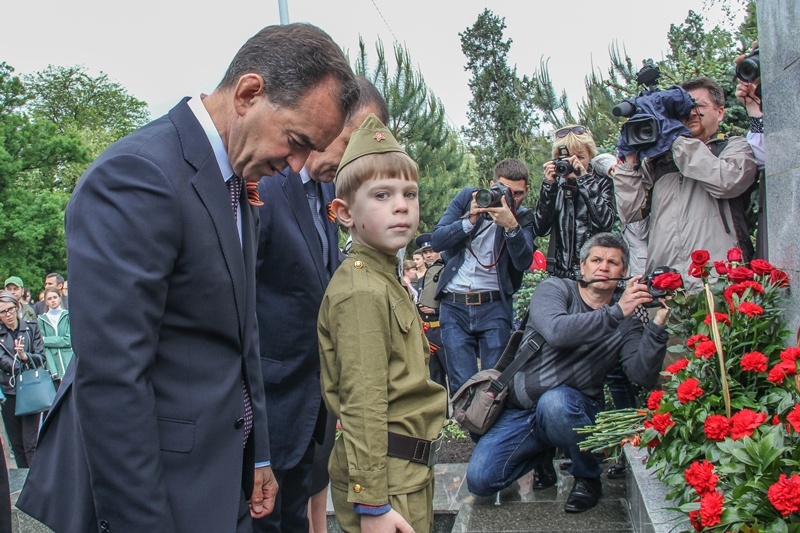 Кубанские единороссы встретили День Победы