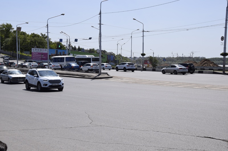 В Уфе партийцы выявили опасные участки дорог возле образовательных учреждений города