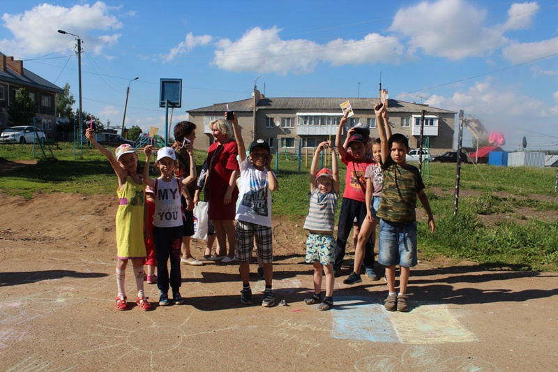 В Калтасинском и Ишимбайском районах широко отметили Международный день соседей