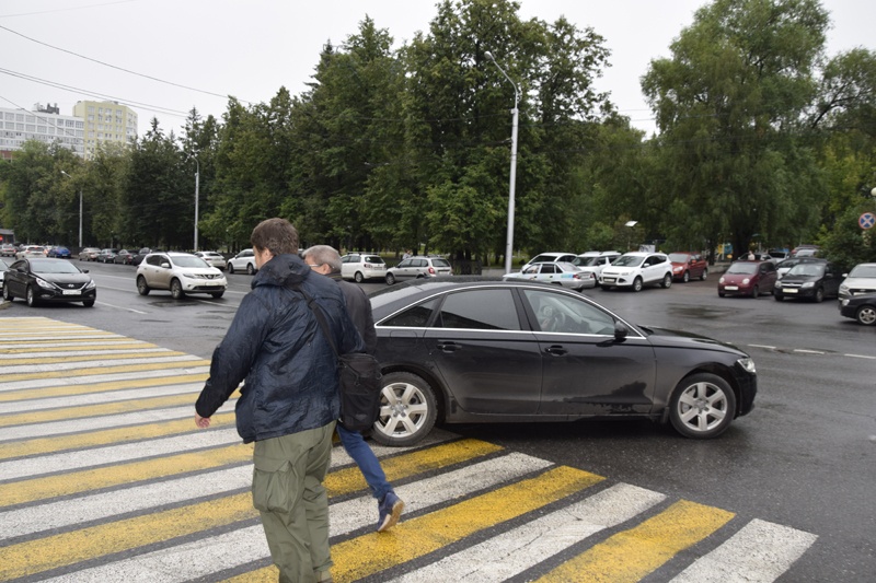 В Уфе партийцы добиваются установки пешеходных переходов на аварийно-опасных участках