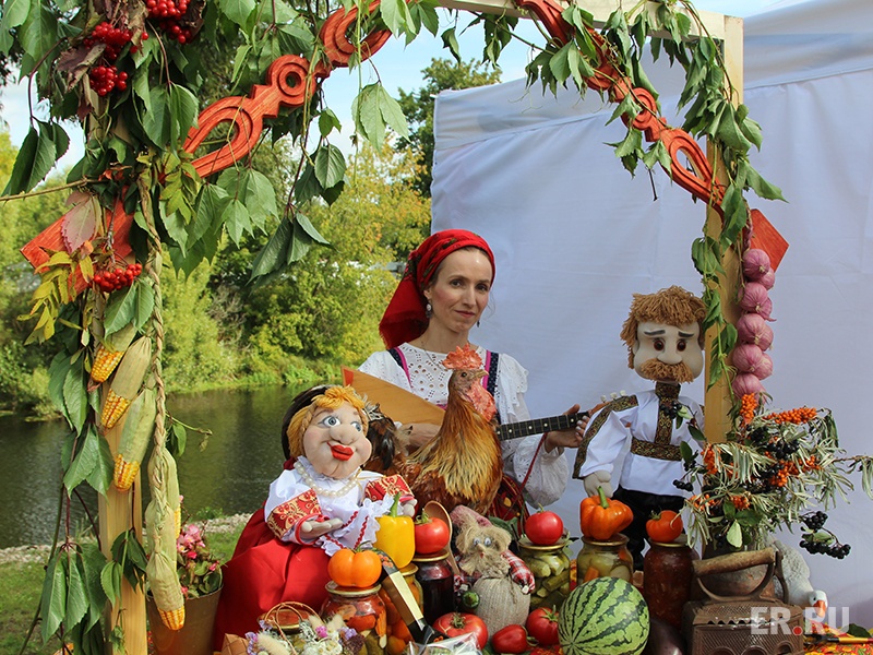 Финал областного смотр-конкурса «Ветеранское подворье» в рамках партийного проекта "Старшее поколение" в г. Луге