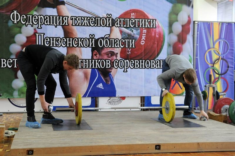Пензенские штангисты разыграли Кубок по тяжелой атлетике Пензенской области