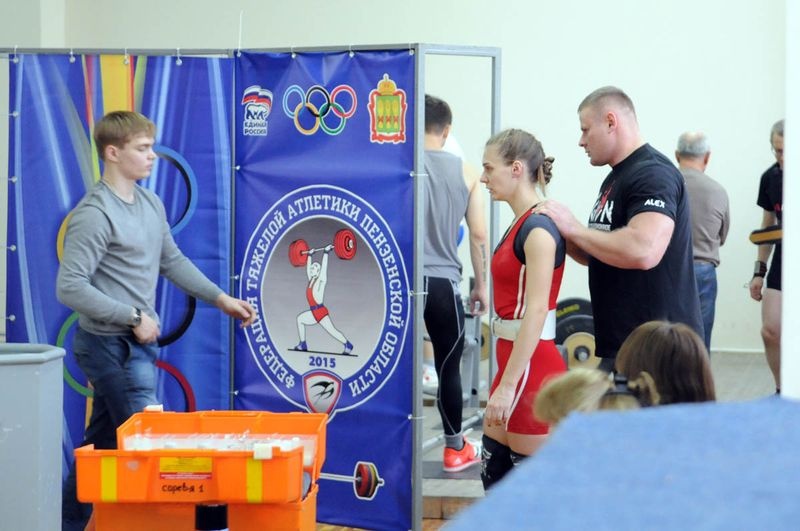 Пензенские штангисты разыграли Кубок по тяжелой атлетике Пензенской области