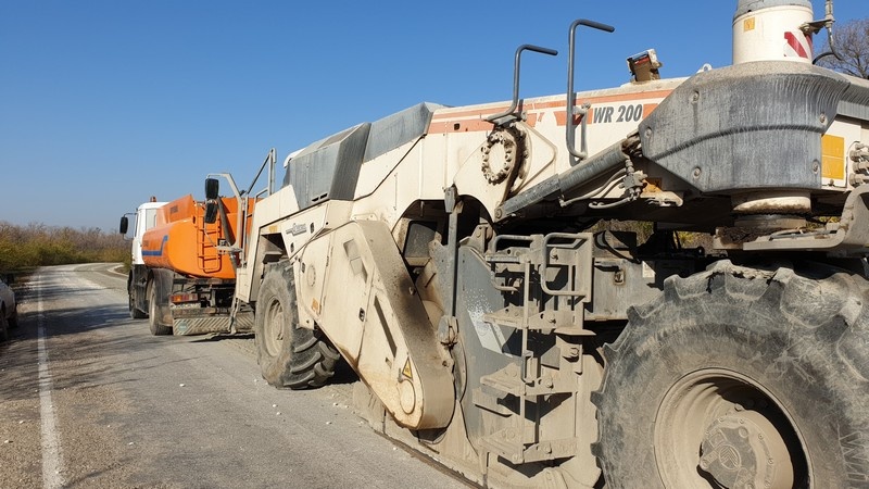 Региональный координатор партпроекта «Безопасные дороги» осмотрел ход ремонта в Воскресенском районе