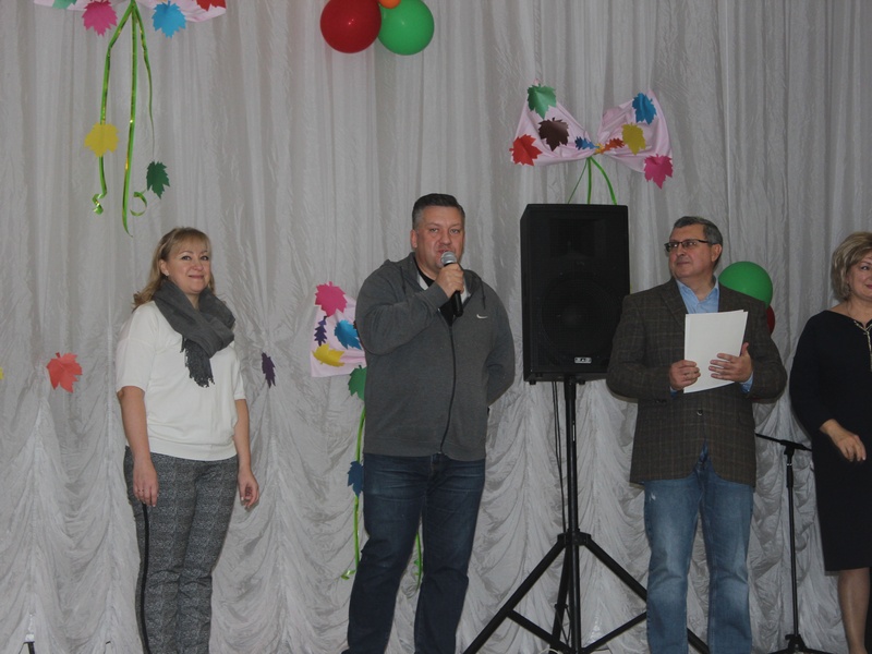 Сторонники партии «Единая Россия» посетили Республиканский дом-интернат для престарелых и инвалидов