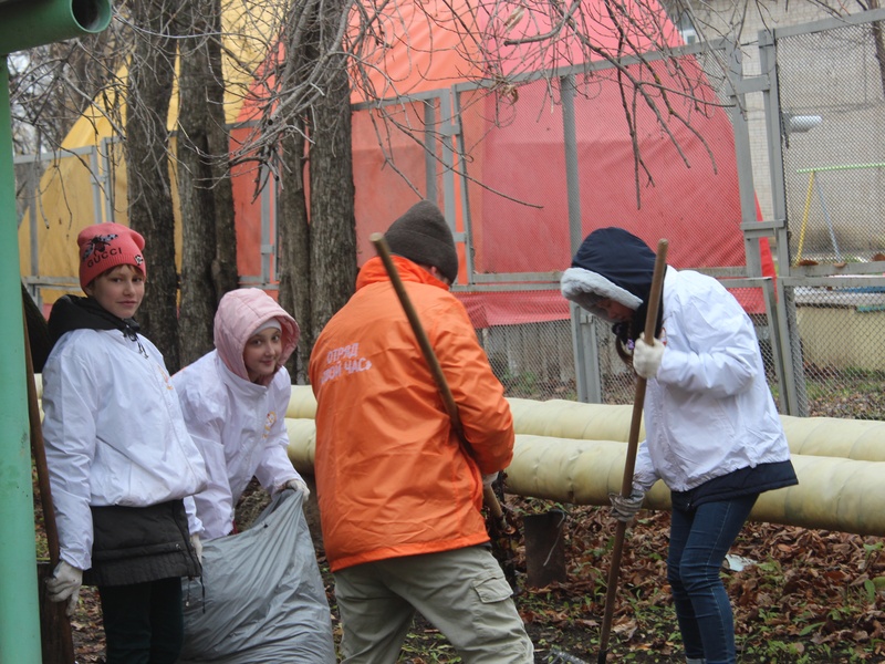 Сторонники партии «Единая Россия» посетили Республиканский дом-интернат для престарелых и инвалидов