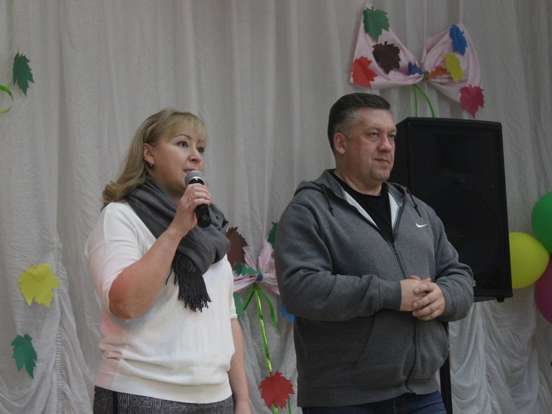 Сторонники партии «Единая Россия» посетили Республиканский дом-интернат для престарелых и инвалидов