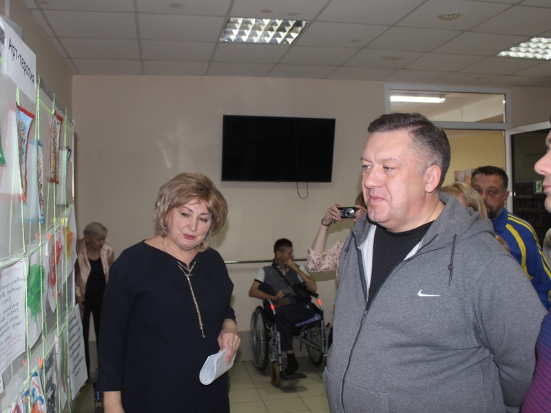 Сторонники партии «Единая Россия» посетили Республиканский дом-интернат для престарелых и инвалидов