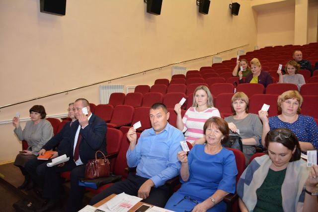 Конференция Вурнарского районного местного отделения "Единой России"