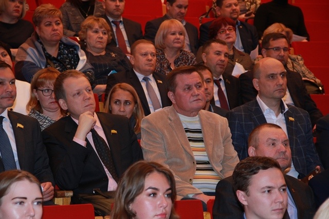 Конференция Чебоксарского городского местного отделения "Единой России"
