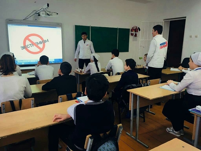 Беседа по духовно-нравственному воспитанию подрастающего поколения с учащимися СОШ №3 Наурского района