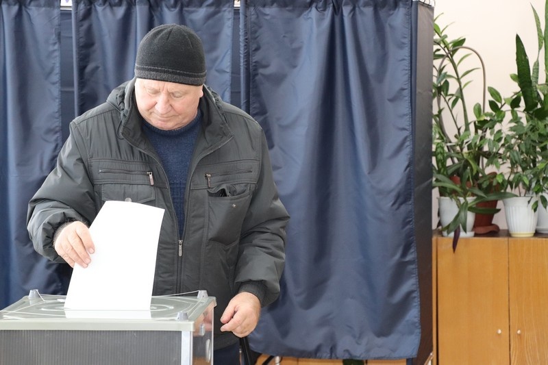 В Ленинском районе Саратова проходит предварительное голосование «Единой России»