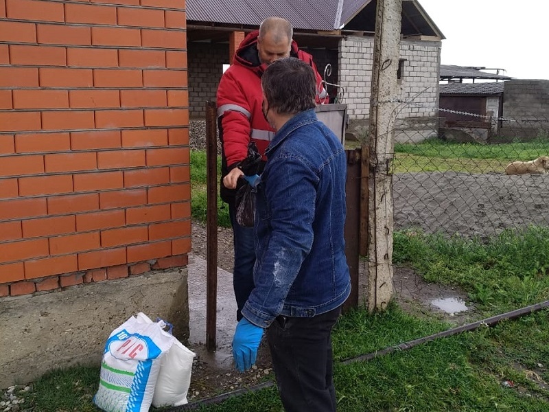Волонтерский центр Чеченской Республики: доставка продуктовой помощи производится ежедневно
